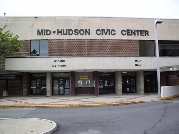 http://images.upvenue.com/pics/venues/mid-hudson-civic-center/mid-hudson-civic-center-1223432408.jpg