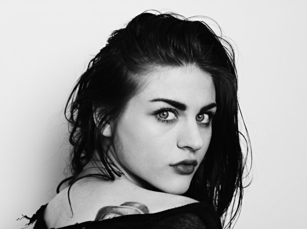 Francis Bean Cobain eyes